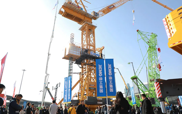bauma CHINA 2024丨凯时尊龙官网网址塔式起重机、智能施工升降机火热亮相